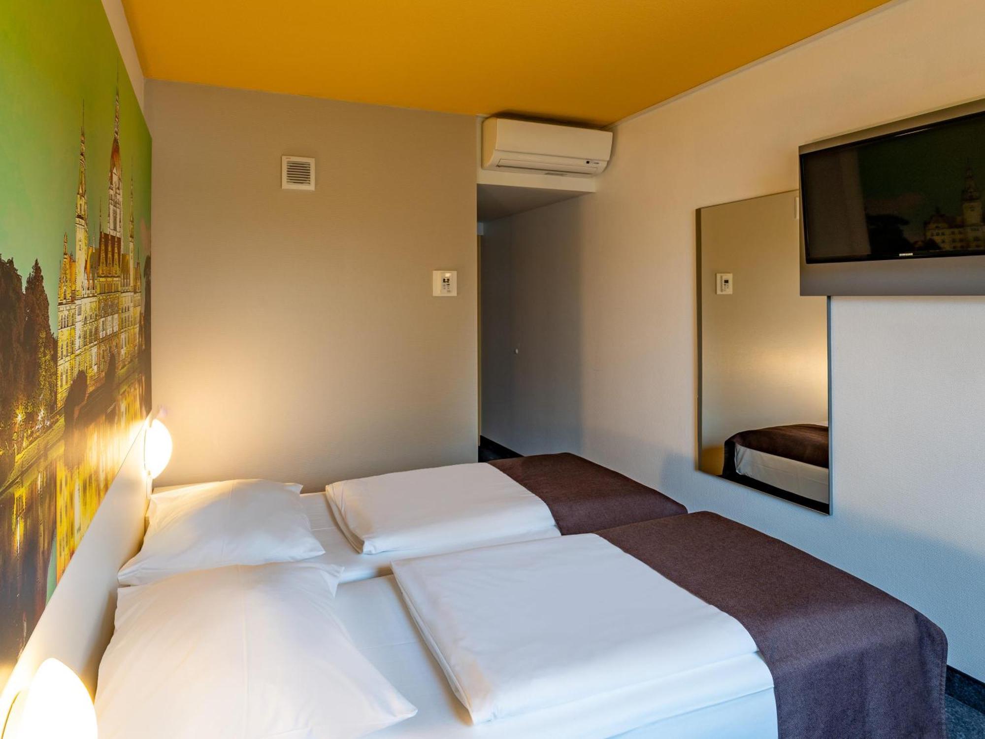 B&B Hotel Hannover-Nord Экстерьер фото