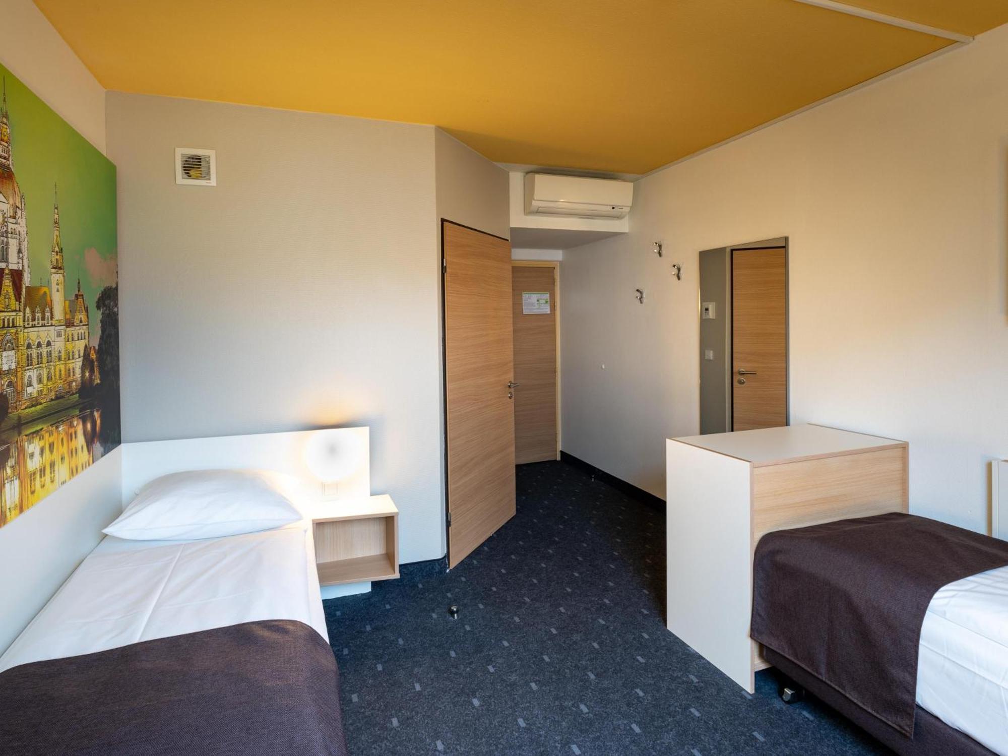 B&B Hotel Hannover-Nord Экстерьер фото