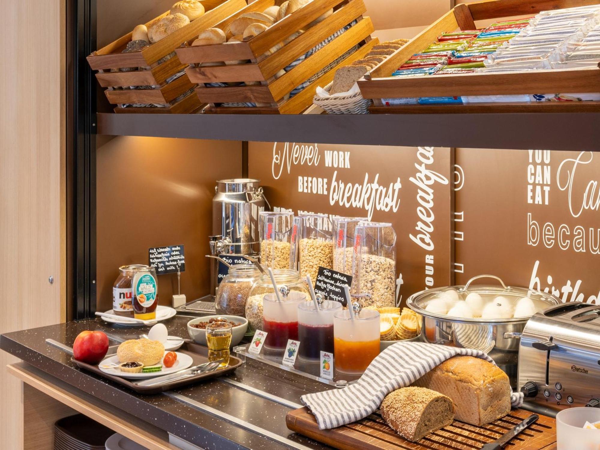B&B Hotel Hannover-Nord Экстерьер фото