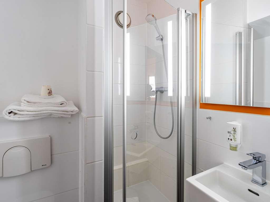B&B Hotel Hannover-Nord Номер фото
